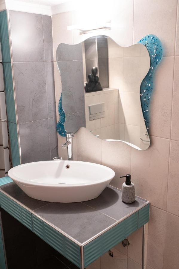 Thess Puzzle Apartment Thessaloniki Exterior photo